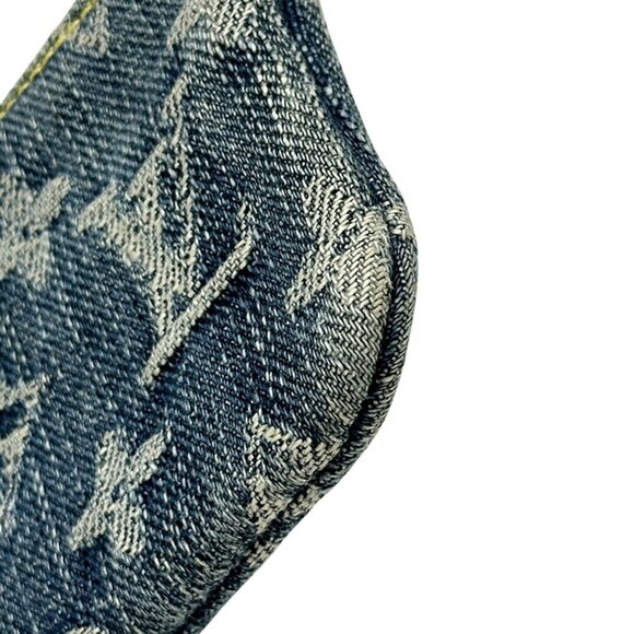 LOUIS VUITTON Blue Monogram Pouch - Picture 11 of 12